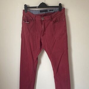 Elegant Burgundy Skinny Jeans for Women